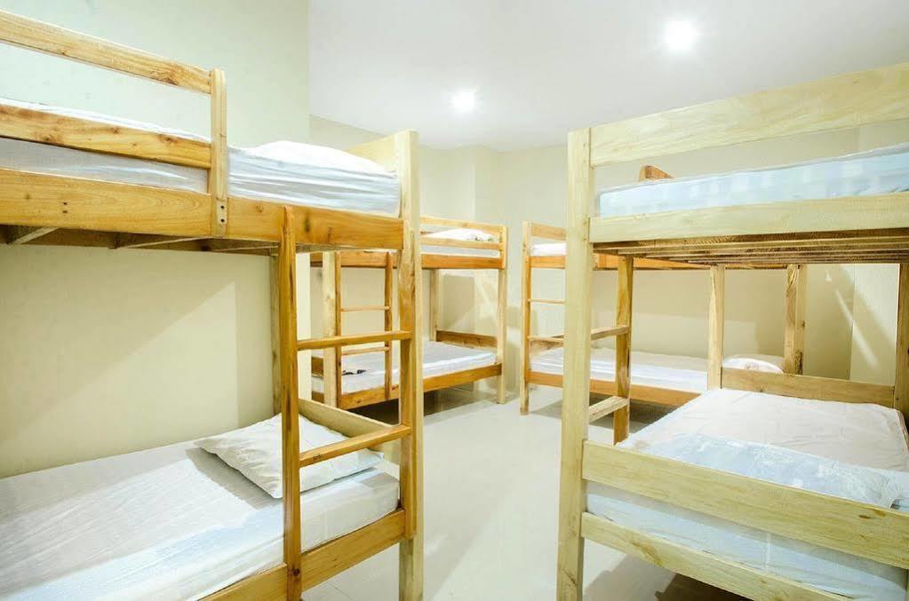 Jinjiang - Boracay Station 1 Hotel